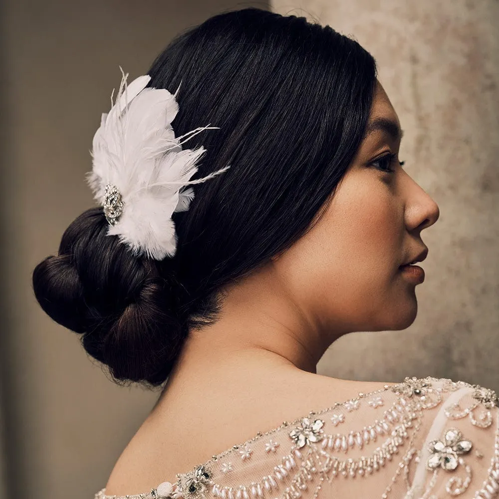 White 1920's Feather Hair Clip